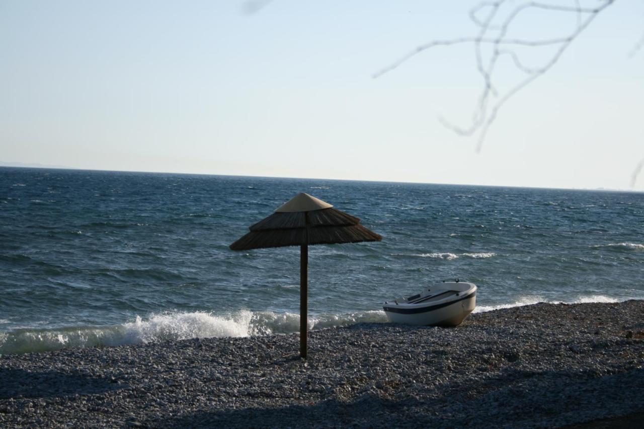 Nafpaktos Cottage By The Sea For Travelers And Dreamers! Экстерьер фото