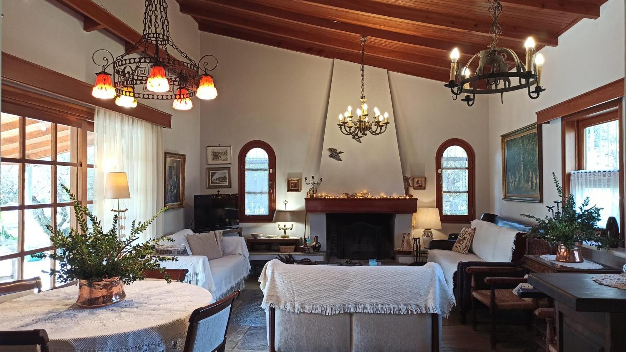 Nafpaktos Cottage By The Sea For Travelers And Dreamers! Экстерьер фото